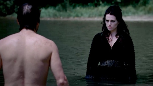 MC - Lancelot and Morgana in the water